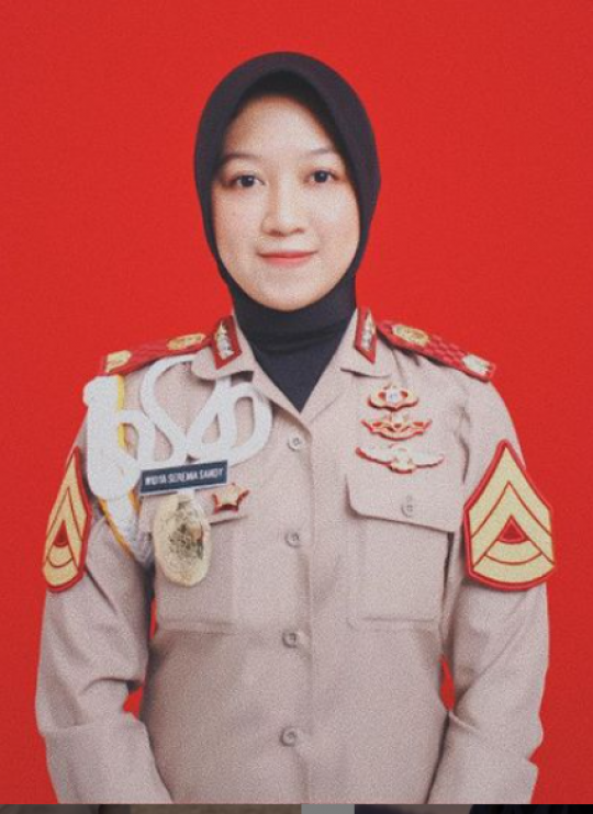 Kenalan Sama Taruni Akpol Cantik Widya Serenia, Potret dengan Ayah Curi Perhatian