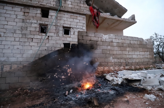 Dikepung Pasukan Khusus AS, Pemimpin ISIS Tewas Ledakkan Diri