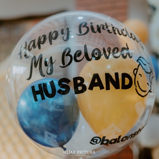 7 Potret Ulang Tahun Alvin Faiz ke-23, Dihadiahi Umrah oleh Sang Istri