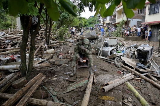 Tanah Longsor Kubur Rumah-Rumah di Kolombia, 14 Tewas