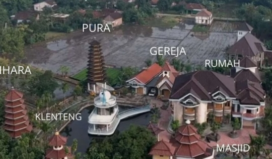 Viral Potret Rumah KH Ali Mursyid Tokoh Agama di Madiun, Ada Tempat Ibadah 5 Agama
