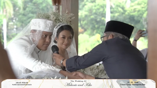 Jadi Pasangan Suami Istri, Ini 7 Momen Bahagia Pernikahan Melanie Putria dan Aldico