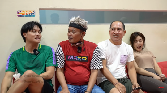 10 Momen Sule dan Rizky Febian Bertemu Ayah Mahalini, Main Badminton Bareng