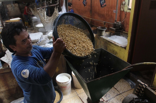 Harga Kedelai Naik, Pembuat Tahu dan Tempe Berencana Mogok Produksi