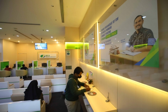 Nasabah Cairkan JHT Sebelum Aturan Baru Diberlakukan