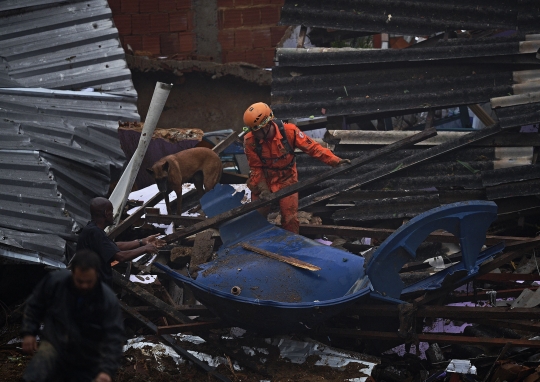 Kondisi Tanah Longsor di Brasil Hancurkan Ratusan Bangunan dan Renggut 34 Nyawa