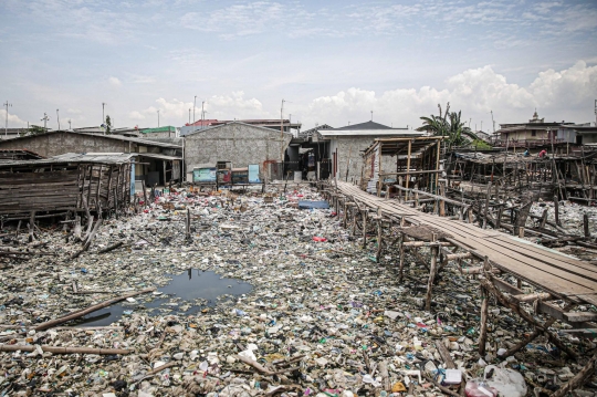 Potret Sampah di Pesisir Jakarta yang Kian Memprihatinkan