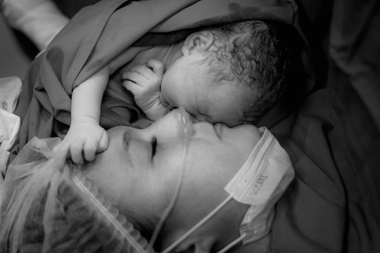 Momen Dimas Anggara Azani Sang Bayi: Sungguh Bahagia Melihat Djiwa Begitu Tenang