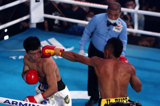 Aksi Tibo Monabesa Sukses Pertahankan Gelar WBC Usai Kalahkan Petinju Filipina