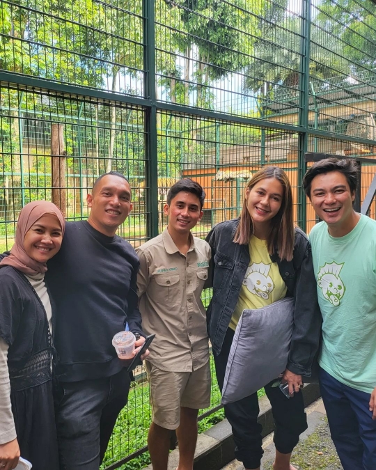 Bikin Ngeri! 5 Momen Kiano dan Kenzo Bareng 'Selen', Harimau Putih Alshad Ahmad