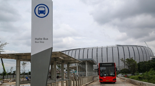 Transjakarta Uji Coba Layanan Rute JIS-Senen
