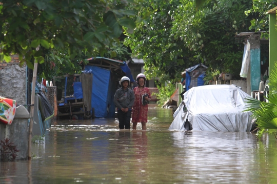 Kondisi Masjid Agung Banten Terendam Banjir