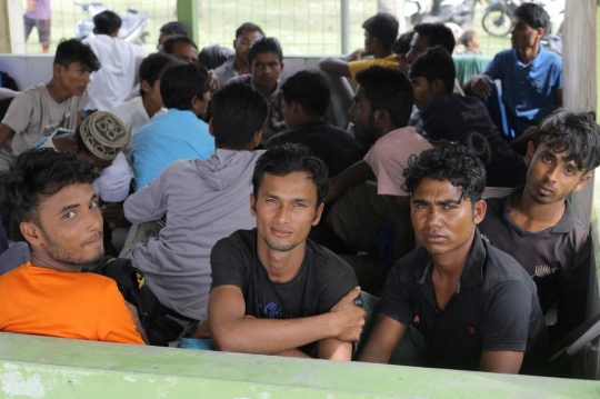 Kondisi Ratusan Pengungsi Rohingya yang Kembali Terdampar di Aceh