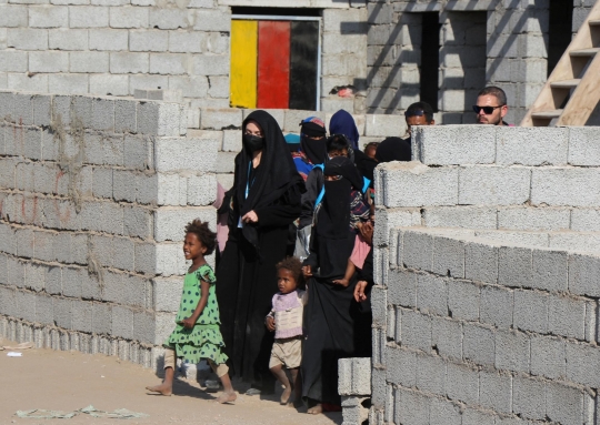 Pelukan Hangat Angelina Jolie untuk Orang-Orang Terlantar di Yaman