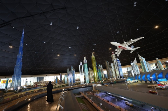 Miniatur Kota Dubai dalam Bentuk Lego