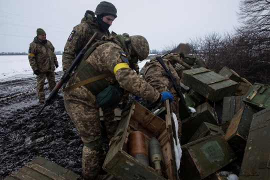 Deretan Tank Rusia Hancur di Sumy Ukraina