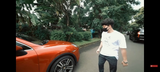 Potret Mobil Porsche Baru Thariq Halilintar, Dipuji Atta 'Keren, Proud Banget Sih'