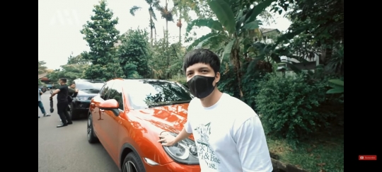 Potret Mobil Porsche Baru Thariq Halilintar, Dipuji Atta 'Keren, Proud Banget Sih'