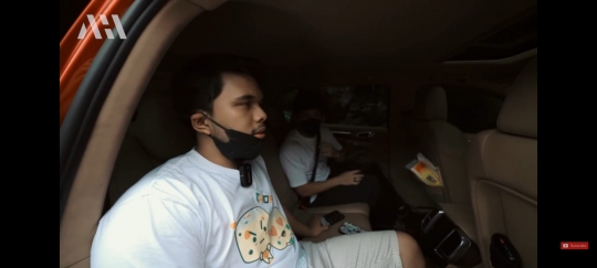 Potret Mobil Porsche Baru Thariq Halilintar, Dipuji Atta 'Keren, Proud Banget Sih'
