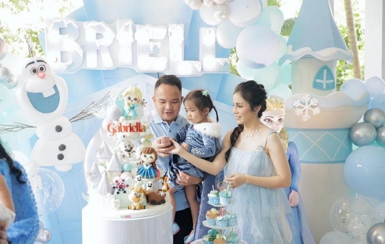 Momo Geisha Cantik Banget Sampai Dipuji Bak Princess di Ultah Briel, Intip 5 Fotonya