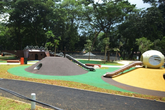 Revitalisasi Taman Kota Tebet Menjadi Eco Park