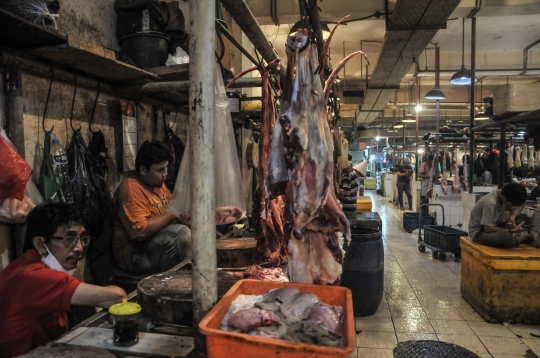 Sepi Pembeli Akibat Harga Daging Sapi Masih Tinggi