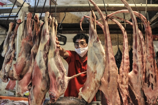 Sepi Pembeli Akibat Harga Daging Sapi Masih Tinggi