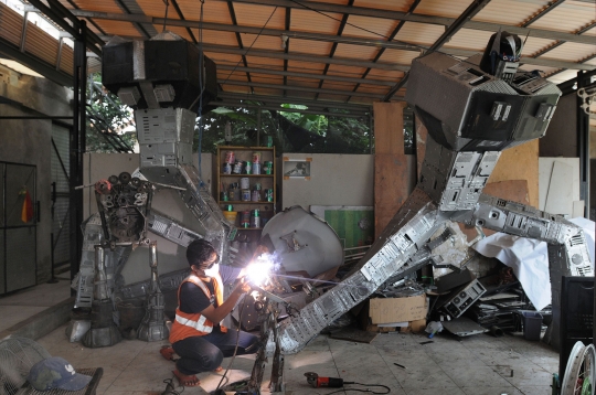 Mengunjungi Kampong Robot di Tangerang Selatan