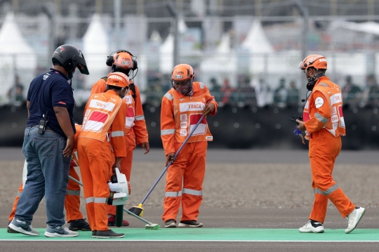 Mengenal Tugas dan Fungsi Marshal di Ajang Balap MotoGP