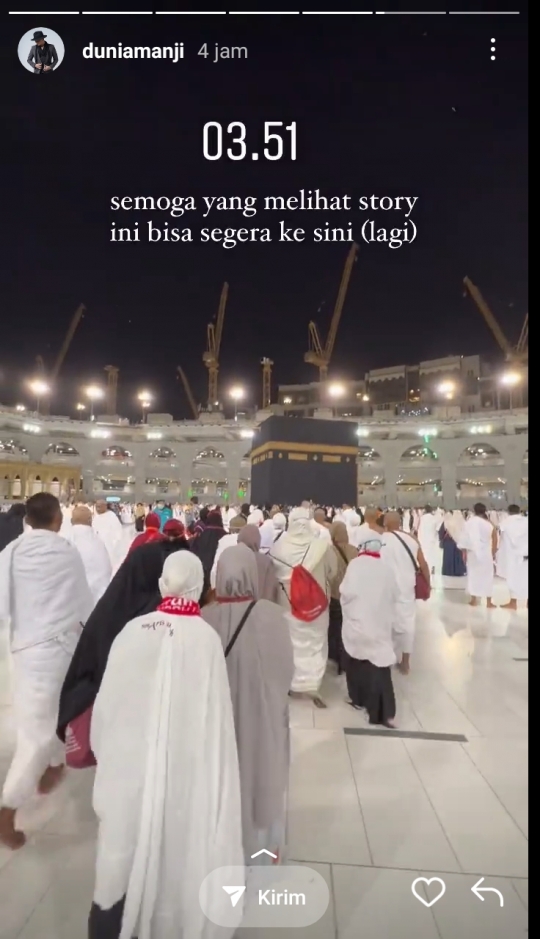 5 Potret Anji saat Umrah Perdana, Sampaikan Doa Ini di Tanah Suci