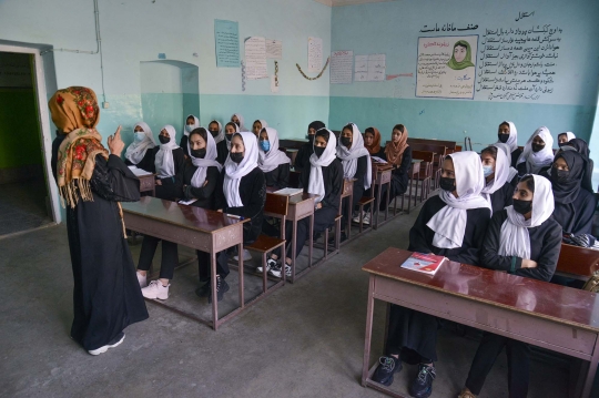 Taliban Kembali Tutup Pintu Sekolah untuk Anak Perempuan