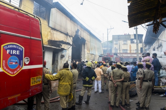 11 Pekerja Tewas Dalam Kebakaran Gudang di India