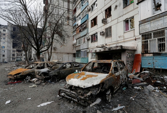 Kondisi Hancur Lebur Kota Mariupol Usai Serangan Rusia