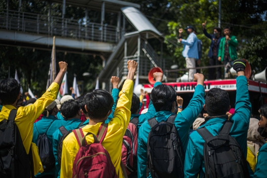 Aksi Massa Mahasiswa Sampaikan Protes di Patung Kuda