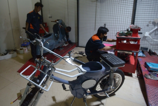 Tren Modifikasi Sepeda Motor BBM Hijrah ke Tenaga Listrik