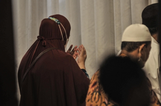 Ribuan Peziarah Padati Makam Sunan Kudus Jelang Ramadan