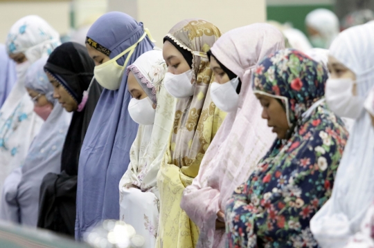 Suasana Masjid Agung Al-Azhar Jakarta Saat Gelar Salat Tarawih