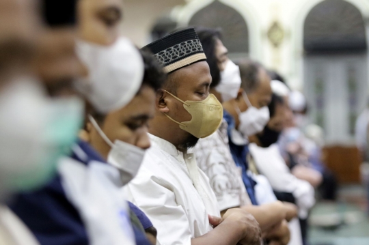 Suasana Masjid Agung Al-Azhar Jakarta Saat Gelar Salat Tarawih