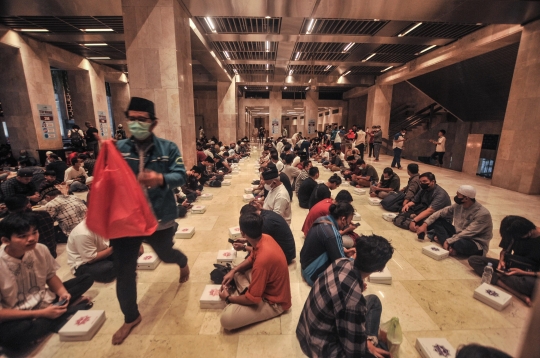 Masjid Istiqlal Kembali Gelar Buka Puasa Bersama