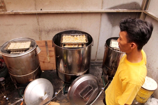 Berkah Penjualan Dim Sum Meningkat Dua Kali Lipat di Bulan Ramadan