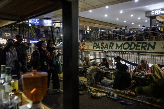 Berkah Ramadan untuk Pedagang Makanan Pinggir Jalan