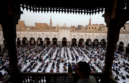 Semarak Buka Puasa Bersama di Masjid Al Azhar Kairo