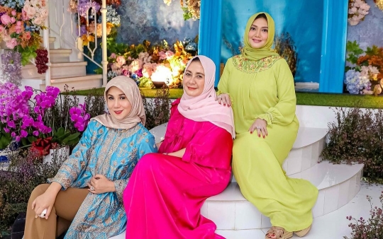 Potret Bella Saphira Berhijab di Acara Bukber, Netizen 'Masyaallah Cantik Banget'