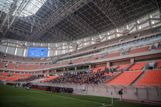 Melihat Kemegahan Stadion JIS Perdana Dipakai untuk Pertandingan