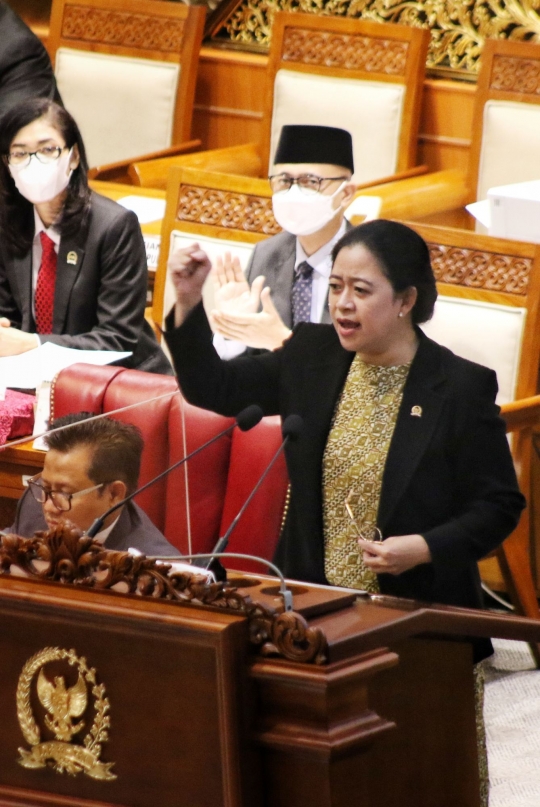 Suasana Penutupan Masa Sidang IV DPR