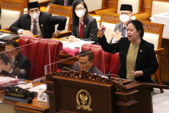 Suasana Penutupan Masa Sidang IV DPR