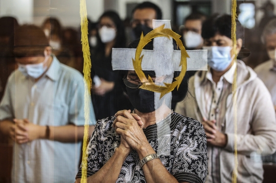 Pelaksanaan Ibadah Jumat Agung Secara Tatap Muka di GPIB Effatha