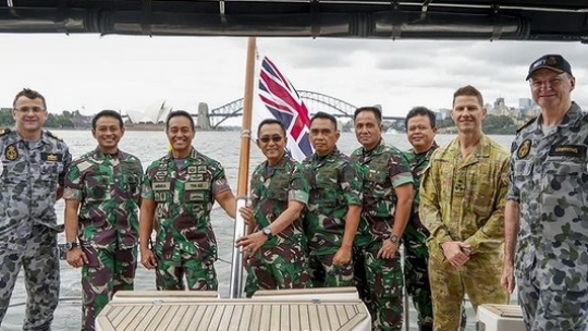 Gagahnya Jenderal Andika Saat Melihat Kapal Selam Angkatan Laut Australia