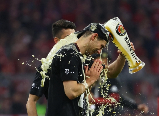Euforia Bayern Munich Pesta Bir Rayakan Gelar Beruntun ke-10