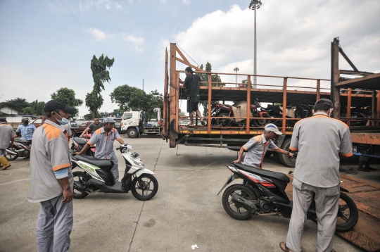 Pemprov DKI Berangkatkan Motor Peserta Mudik Gratis ke Kampung Halaman